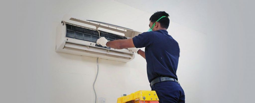 Top 9 AC Maintenance Tips for a Moisture-free, Cool Home